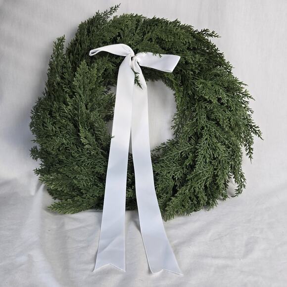 Artifical Pine Wreath Green with White Bow 20" New - Picture 7 of 7